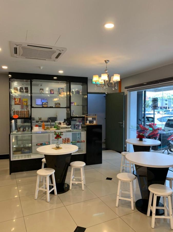 K Vila Hotel Sungai Petani Buitenkant foto