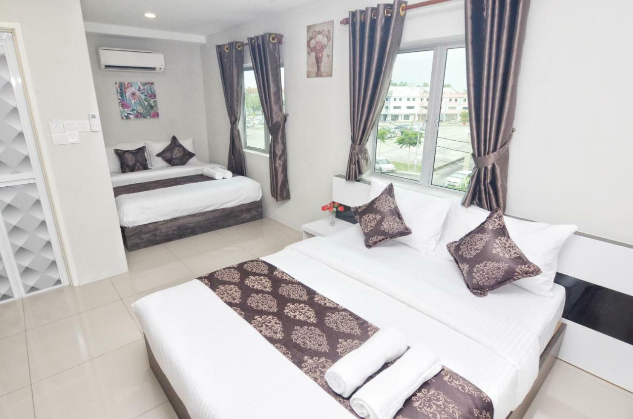 K Vila Hotel Sungai Petani Buitenkant foto