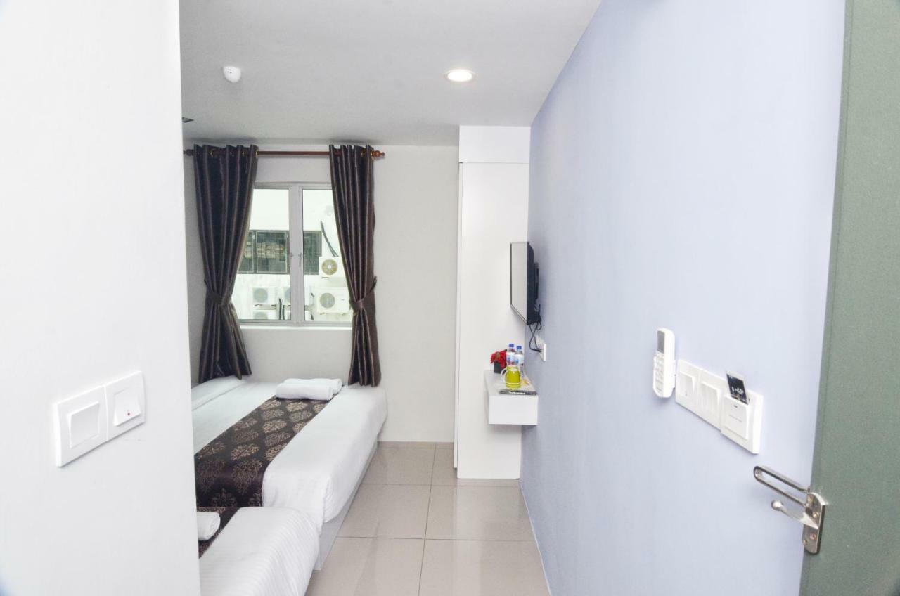 K Vila Hotel Sungai Petani Buitenkant foto